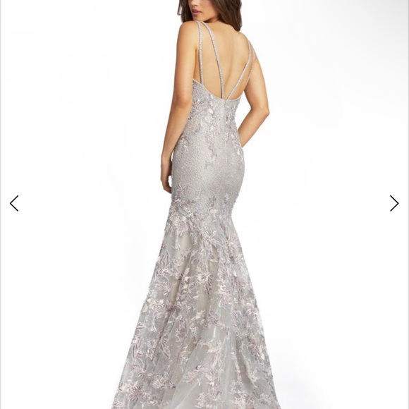 MAC DUGGAL EVENING 20146. Size 16 - Picture 4 of 5